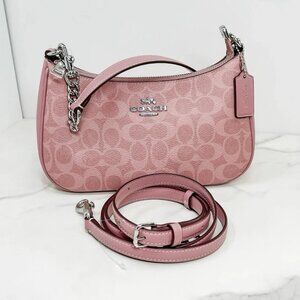 COACH Teri Shoulder Bag In Signature Canvas CV933 Dusty Pink